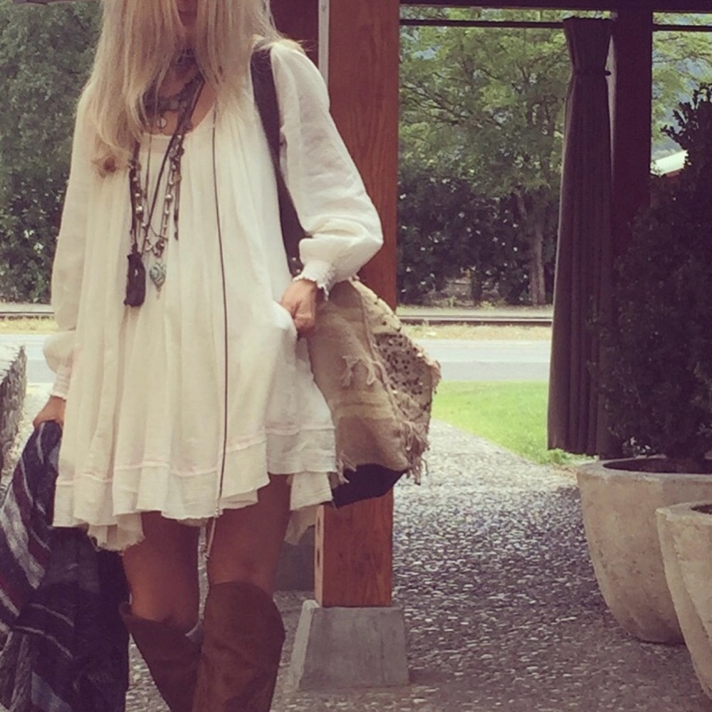 Boho White Dress - Picture 4 of 4